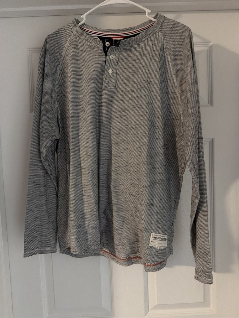 Vintage Tommy Hilfiger 3-Button Size L Black White Spotted
